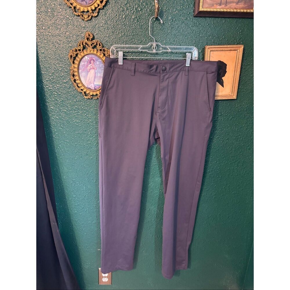 Rhone Mens Blue Gray Slacks Performance Pants Size 35